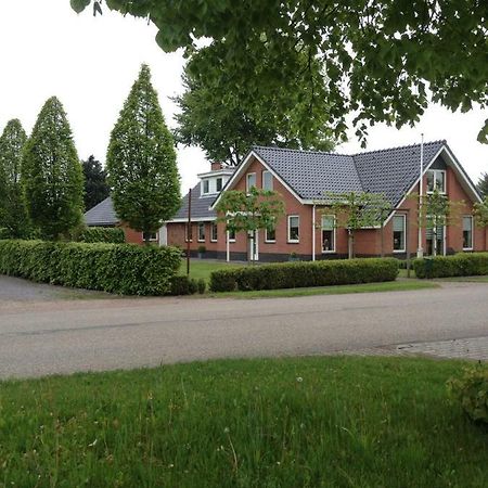 B&B De Kornelishoeve Одорн Номер фото
